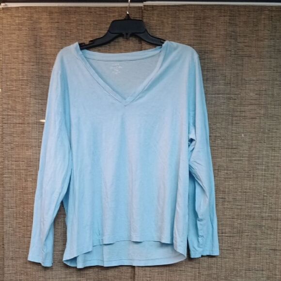 J. Crew Sky Blue V-Neck Long Sleeve Cotton Tee - Picture 1 of 4